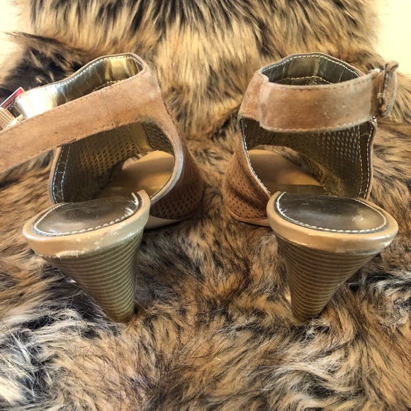 Alfani stacked heel slingback - Picture 2 of 5